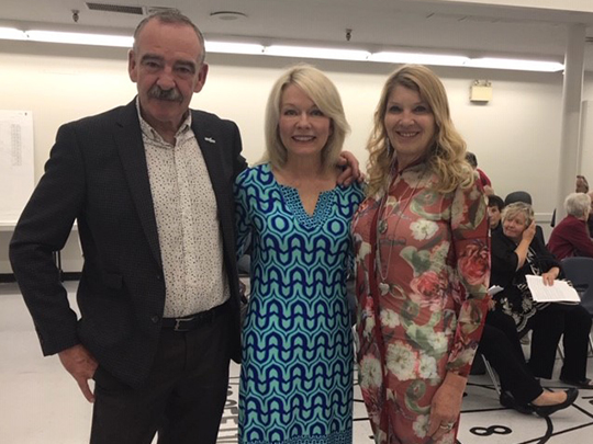 At the branch Annual General Meeting on April 24, 2019 — Irvine Ferris, Mayor of Portage la Prairie, The Honourable Candace Bergen, MP for Partage-Lisgar and Leanne Coleman-Kamphuis, President of the Central Manitoba Branch. Hon. Bergen gave opening remarks and greetings on behalf of the Progressive Conservative Party and noted that Federal Retirees is a non-partisan organization. At the branch Annual General Meeting on April 24, 2019 — Irvine Ferris, Mayor of Portage la Prairie, The Honourable Candace Bergen, MP for Partage-Lisgar and <br>Leanne Coleman-Kamphuis, President of the Central Manitoba Branch. Hon. Bergen gave opening remarks and greetings on behalf of the Progressive <br> Conservative Party and noted that Federal Retirees is a non-partisan organization.