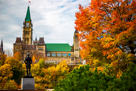 Vue de la Colline du Parlement.