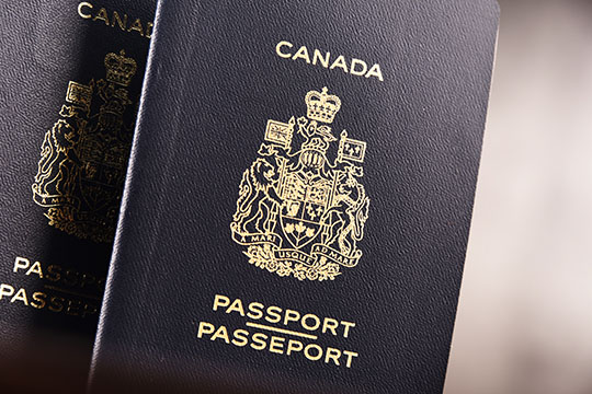 Passeport canadien. Passeport canadien.