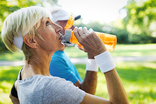 Les personnes âgées et le stress thermique Les personnes âgées et le stress thermique.