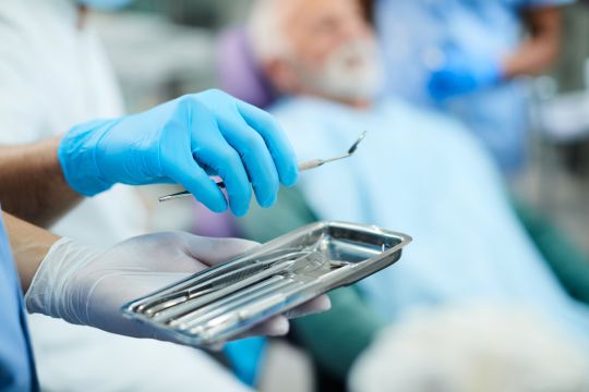 La Canada-Vie administrera le RSDP. Adulte chez le dentiste.