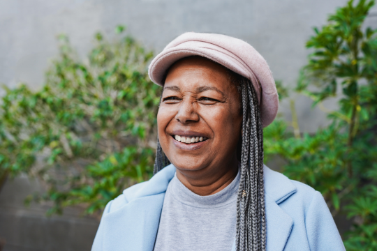 Faites une différence. Femme adulte souriante.