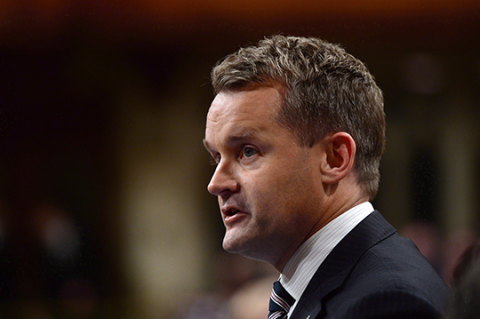 Le ministre des Anciens Combattants Seamus O'Regan Le ministre des Anciens Combattants Seamus O'Regan